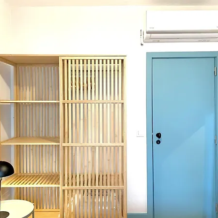 Rs3 Like A Local! Cosy & Modern With Ac! Very Appartement *